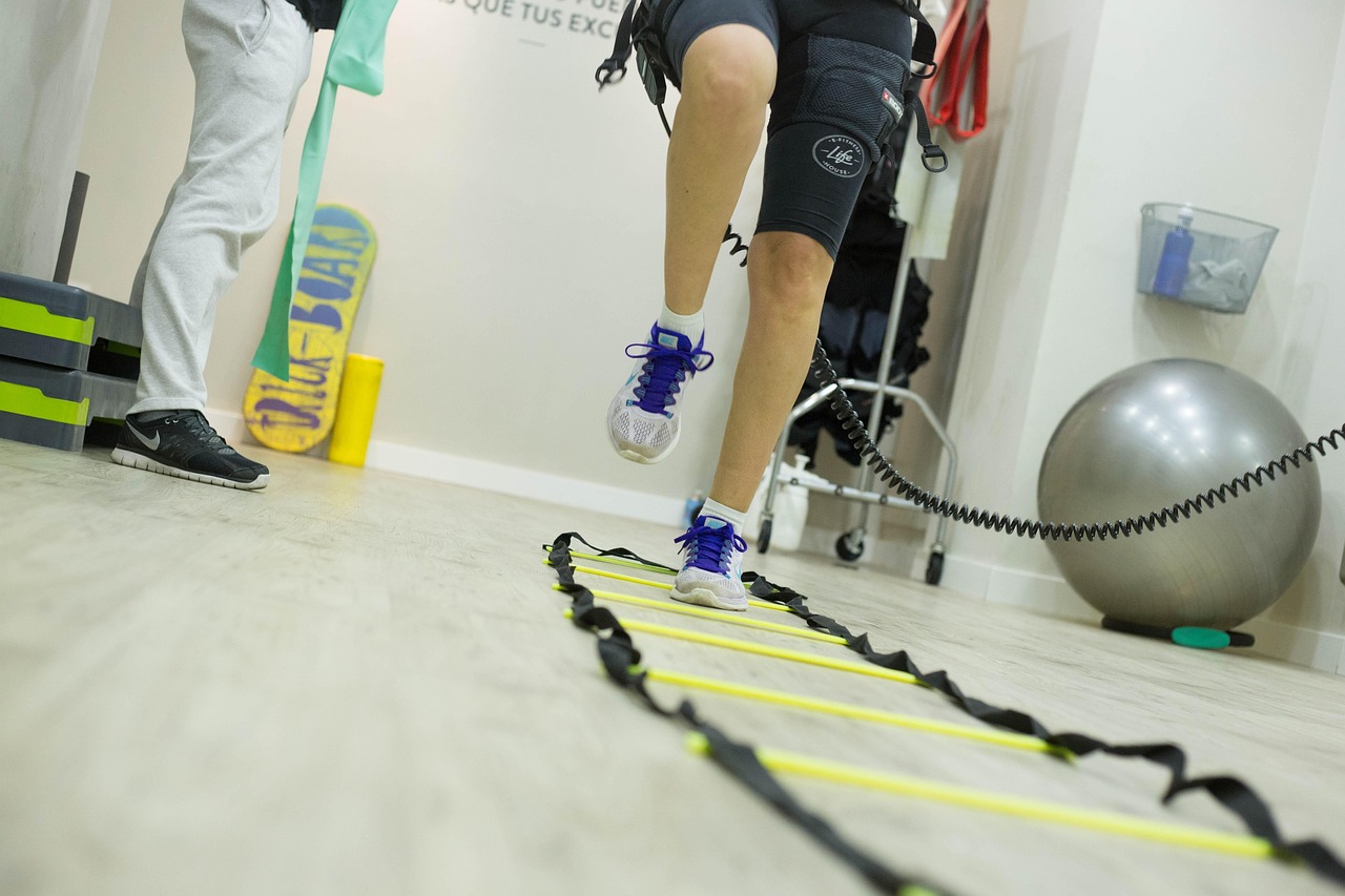 低周波電気刺激による育毛効果はどのようなものですか？