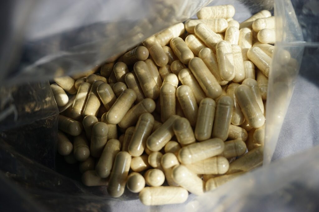 毛髪サプリに含まれる亜鉛と鉄の分類について知りたいことは？