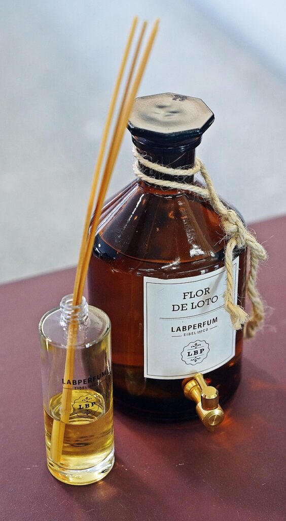 育毛エッセンスの効果を比較する際に注意すべきポイントは？