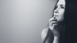 髪のボリューム改善に効果的な方法は？