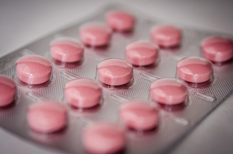 育毛サプリは医薬品や添加物を含むべき？その真相とは？